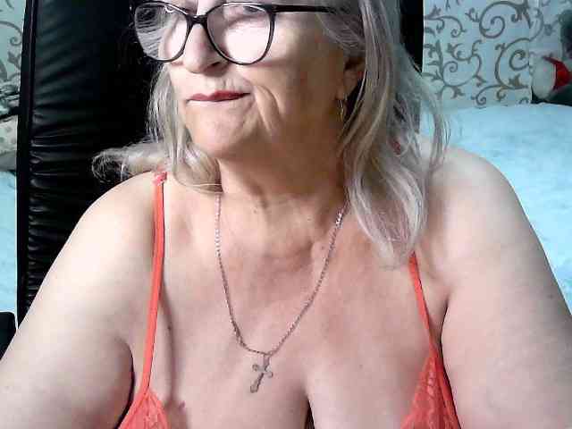 LolkaAlyss webcam