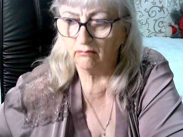 LolkaAlyss webcam