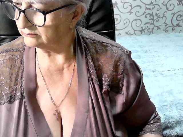 LolkaAlyss webcam