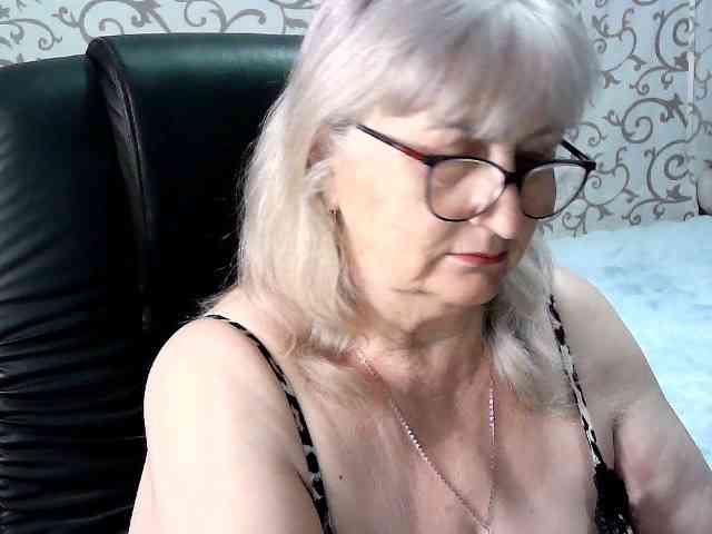 LolkaAlyss webcam