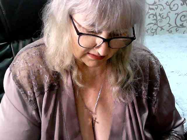 LolkaAlyss webcam