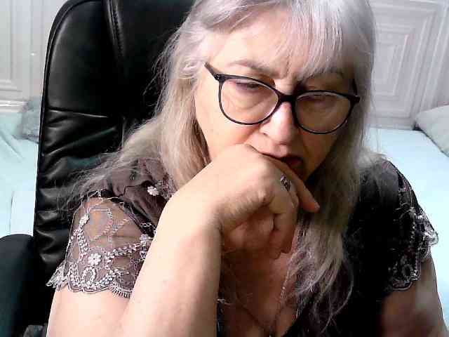 LolkaAlyss Live Webcam on BongaCams