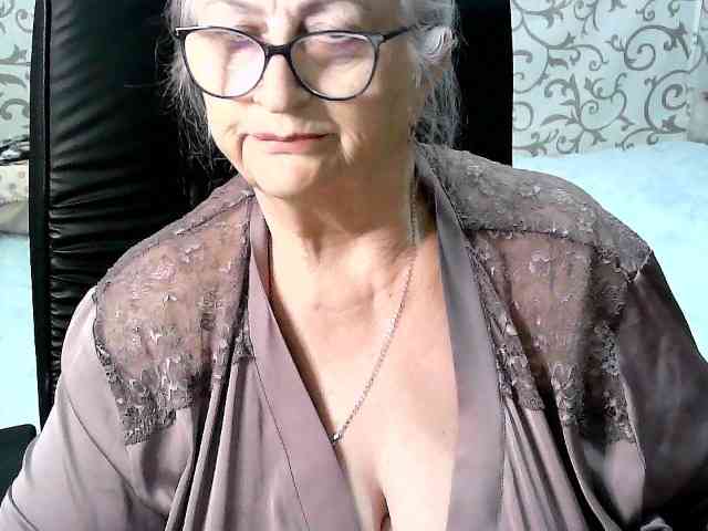 LolkaAlyss webcam
