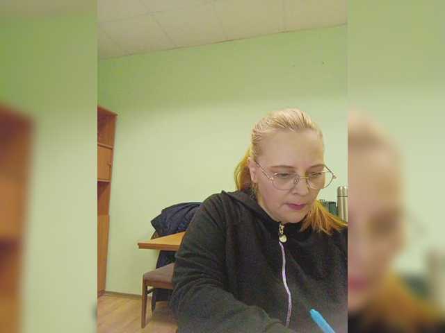 RealWitch's BongaCams show and profile