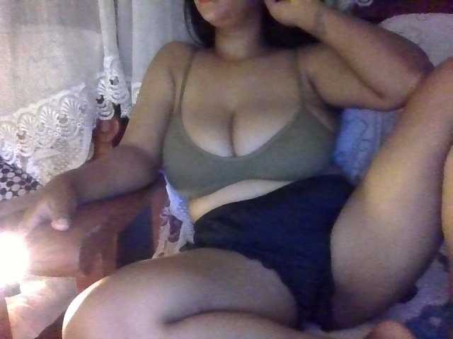 deepcute's BongaCams show and profile