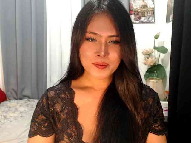 VaneMistress Live Webcam on BongaCams