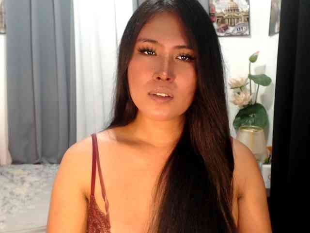 VaneMistress Live Webcam on BongaCams