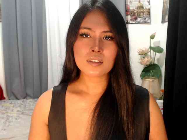 VaneMistress Live Webcam on BongaCams