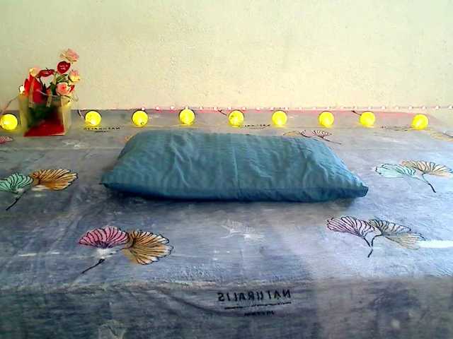 Franissa's BongaCams show and profile