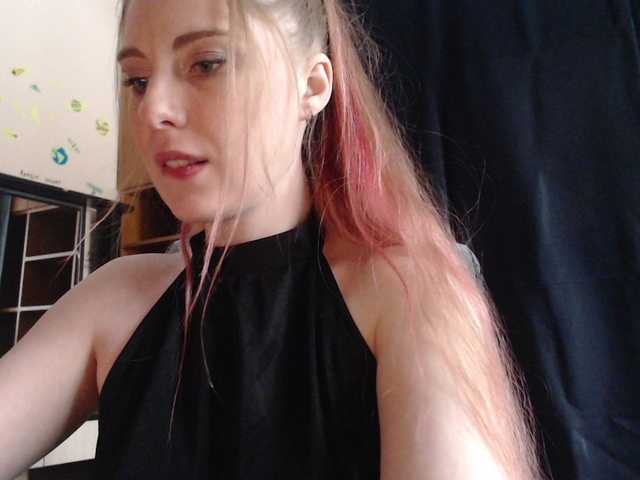 Aqualen's BongaCams show and profile