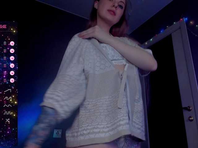 Aqualen's BongaCams show and profile