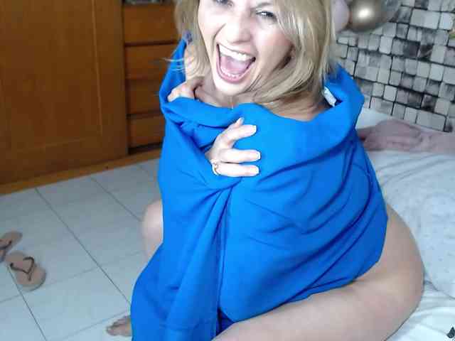 carla-lopera webcam