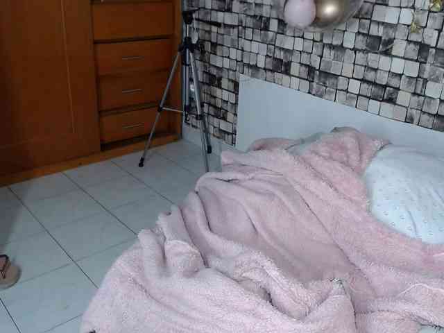 carla-lopera webcam