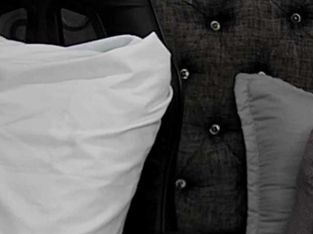 sara-greyx's BongaCams show and profile