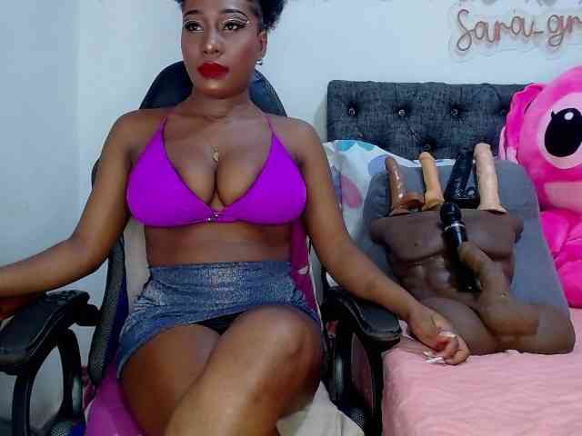 sara-greyx webcam