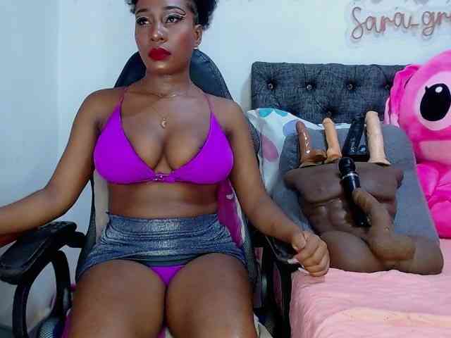 sara-greyx webcam