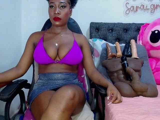 sara-greyx webcam