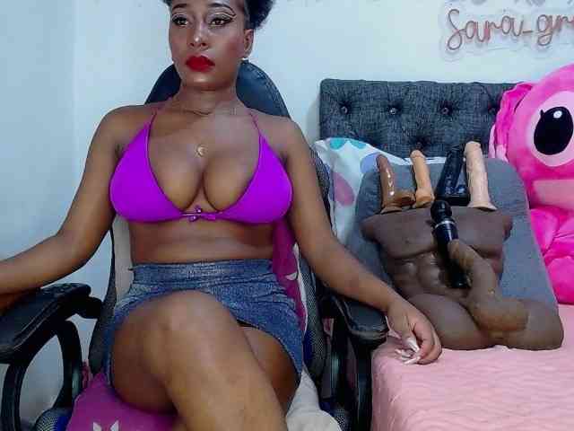 sara-greyx webcam