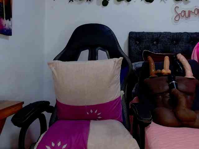 sara-greyx webcam