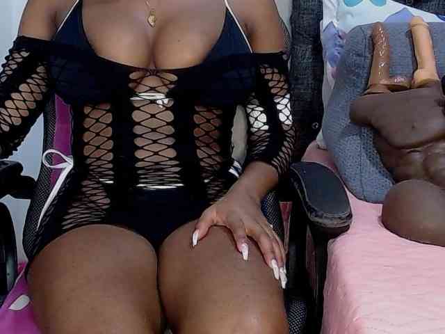 sara-greyx webcam