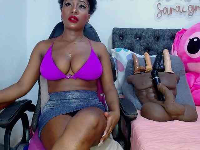sara-greyx webcam
