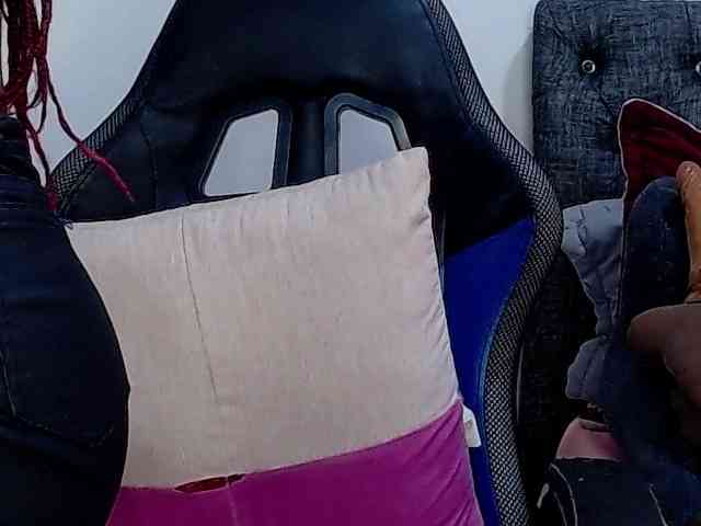 sara-greyx webcam