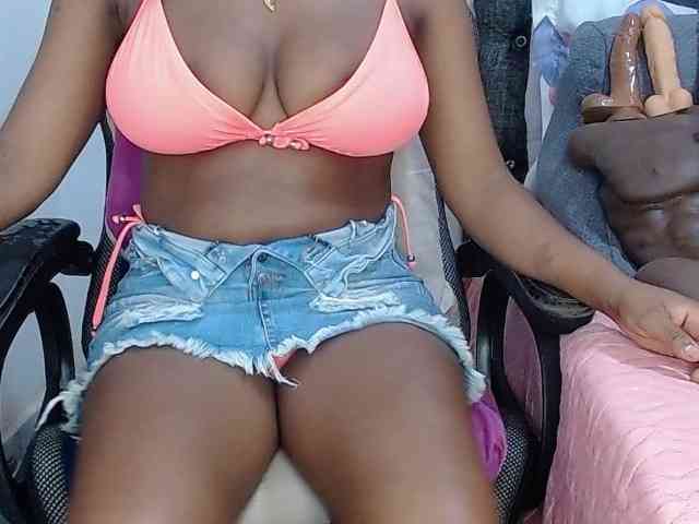 sara-greyx webcam