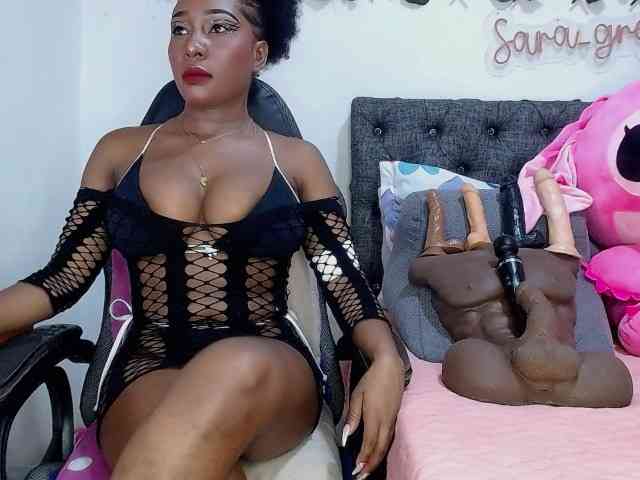 sara-greyx webcam