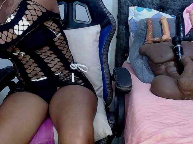 sara-greyx webcam