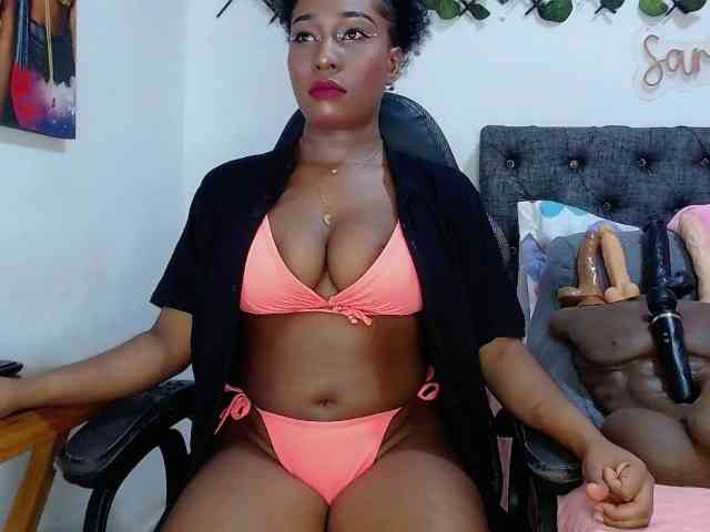 sara-greyx webcam