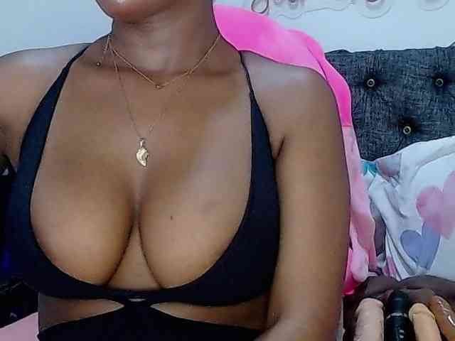 sara-greyx webcam