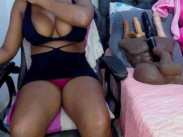 sara-greyx webcam