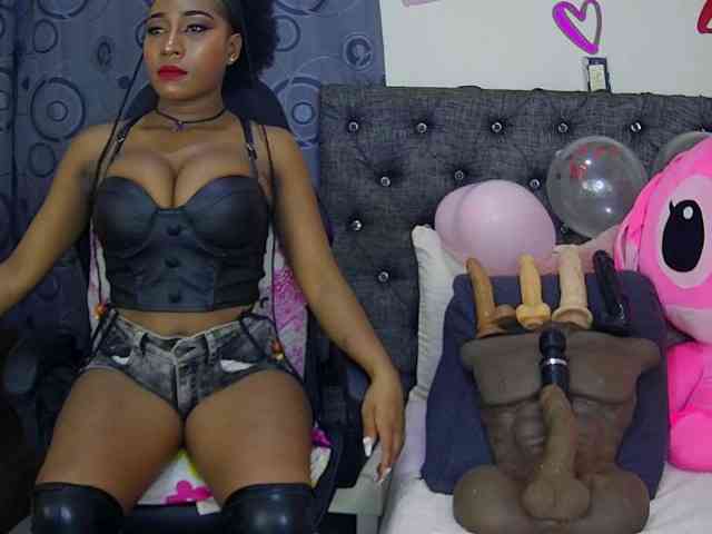 sara-greyx sara-greyx