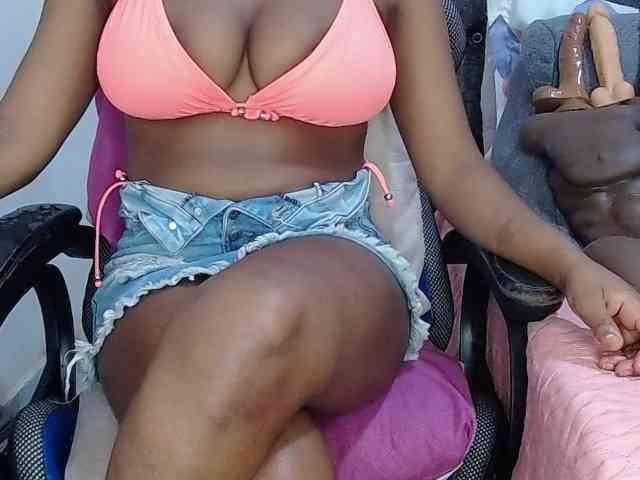 sara-greyx webcam