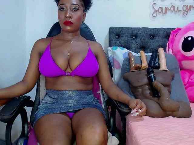 sara-greyx webcam