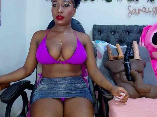 sara-greyx webcam