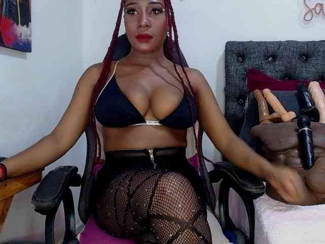 sara-greyx webcam