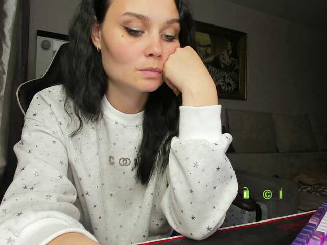  Paratrax chat room
