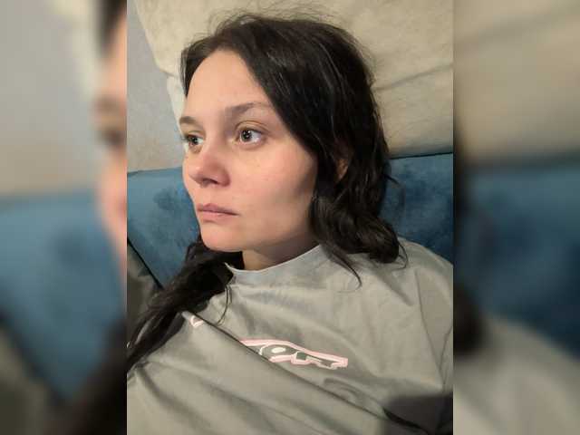 Paratrax's BongaCams show and profile