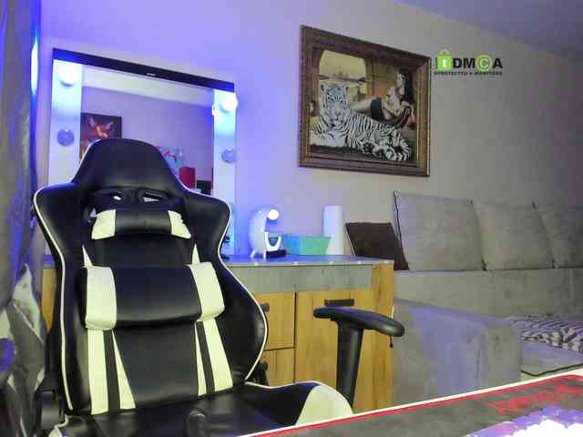 _Milashka_ webcam