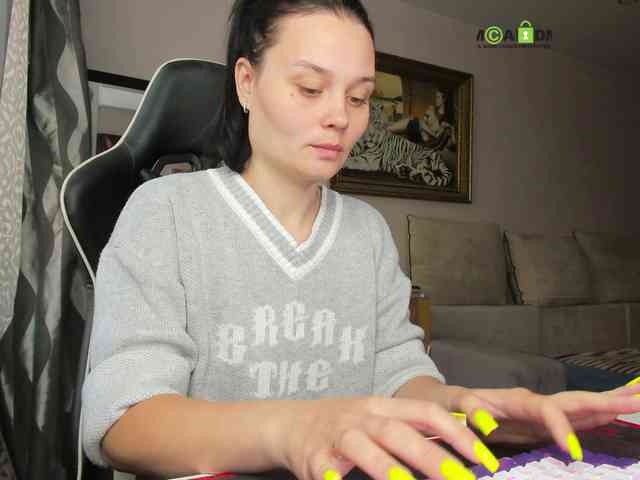 _Milashka_ webcam