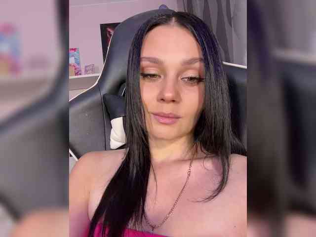 naughty chat room Paratrax