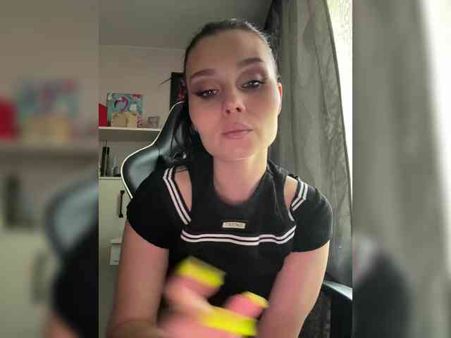 _Milashka_ webcam