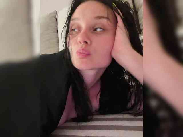 _Milashka_ webcam