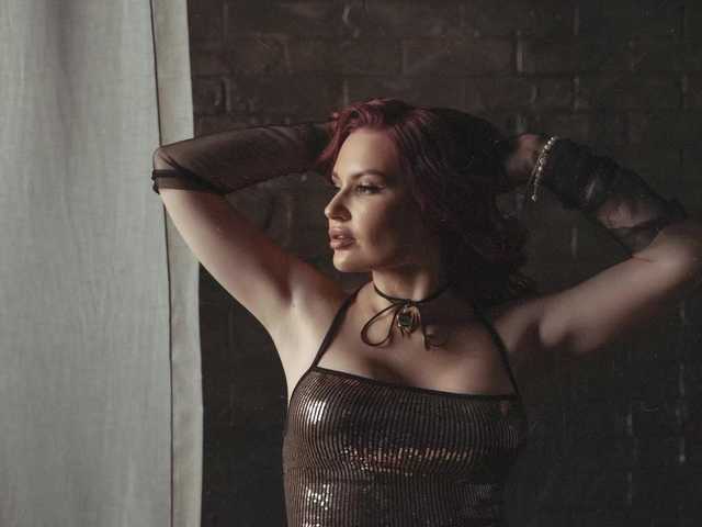 FemdomJOI's BongaCams show and profile