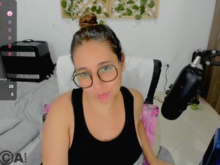 isa_loves_cum Porn Show