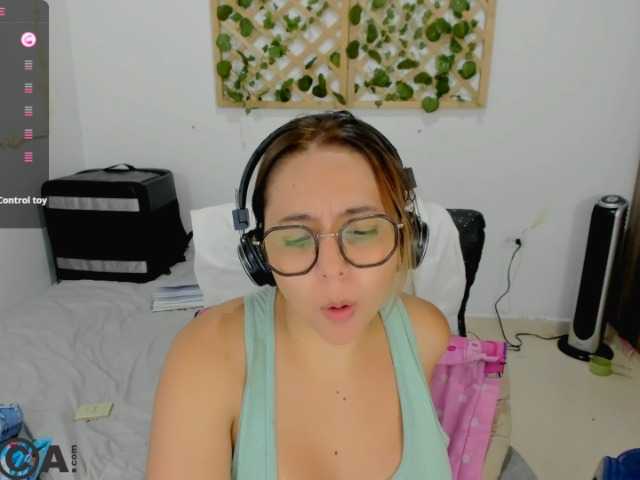 Preview of isa_loves_cum