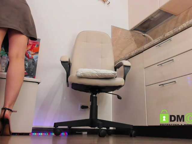 SonyaParadise's BongaCams show and profile