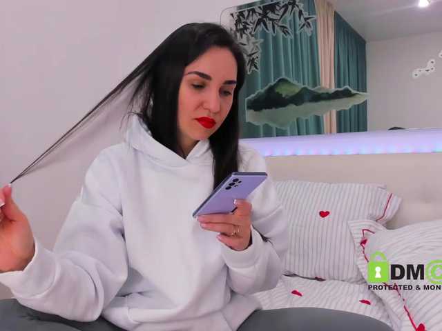 SonyaParadise's BongaCams show and profile