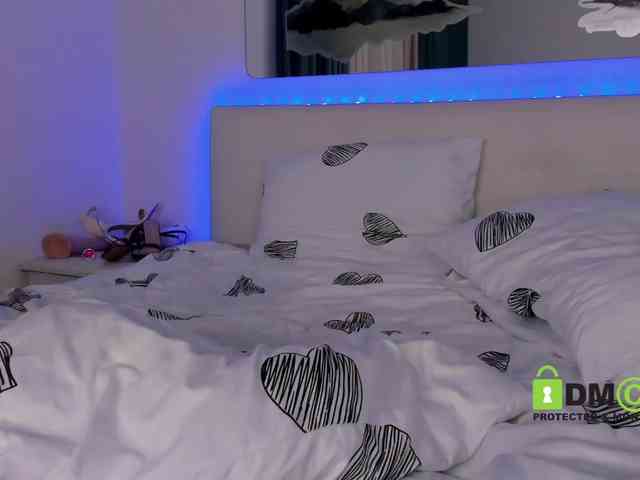 SonyaParadise webcam